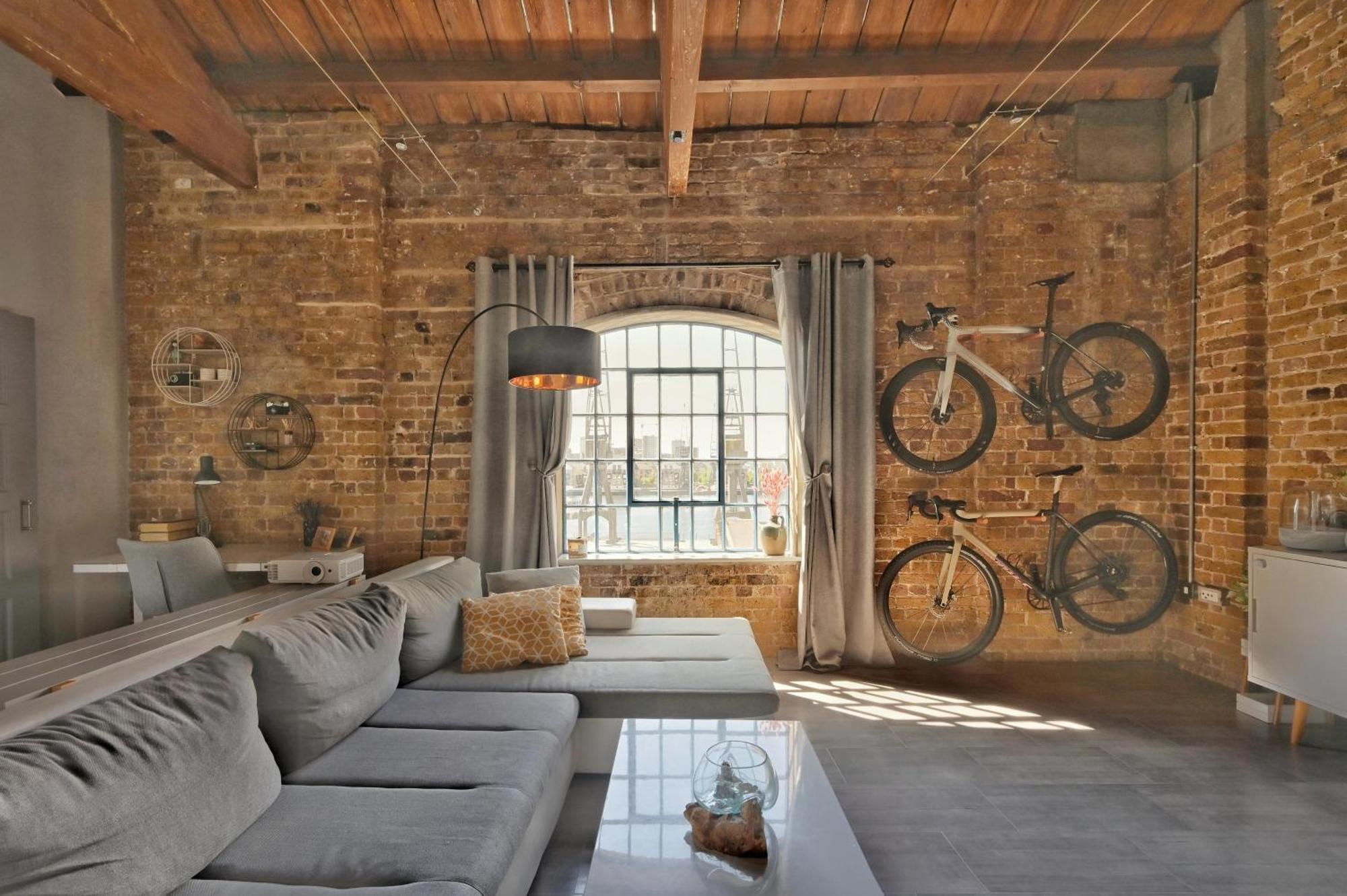 Appartamento Luxurious Docklands Loft - Steps Away From Excel & Dlr - Free Parking Londra